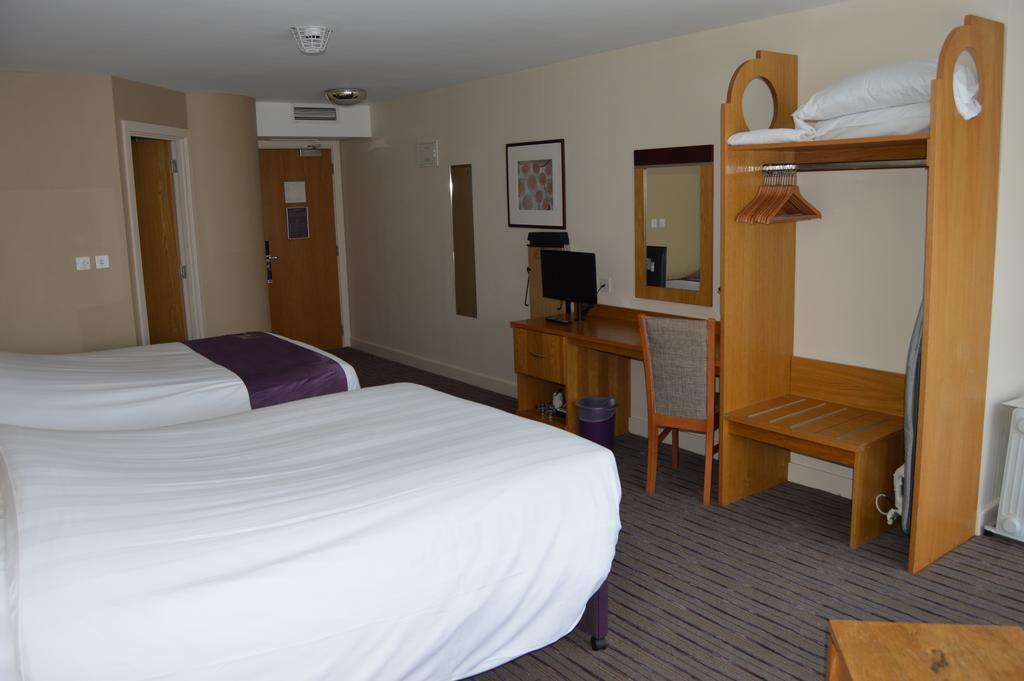 Premier Dublin Airport Hotel